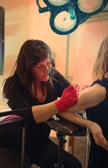 20251209_PartyamArschderWelt_Bildmaterial_Slider_klein2